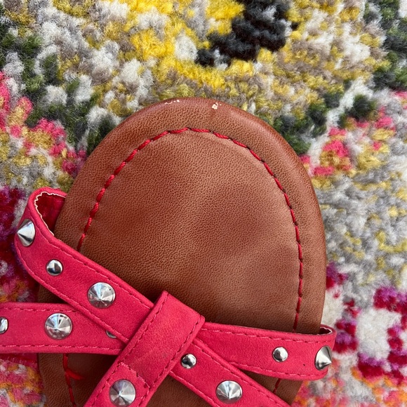 Refresh Women’s Studded Strappy Sandals USED - Picture 2 of 4